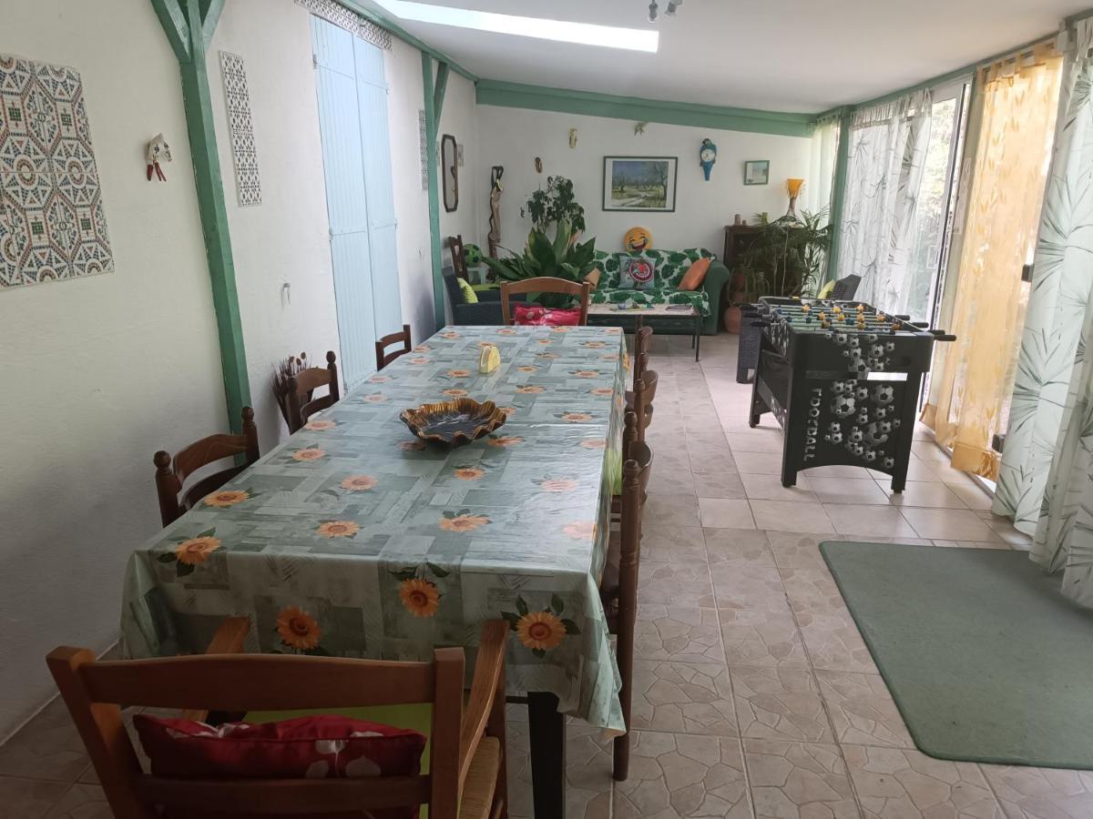 Mas Des Pins Bed & Breakfast Saint-Cyprien  Bagian luar foto
